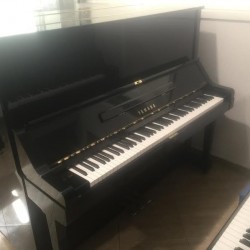 PIANO YAMAHA UX NEGRO USADO