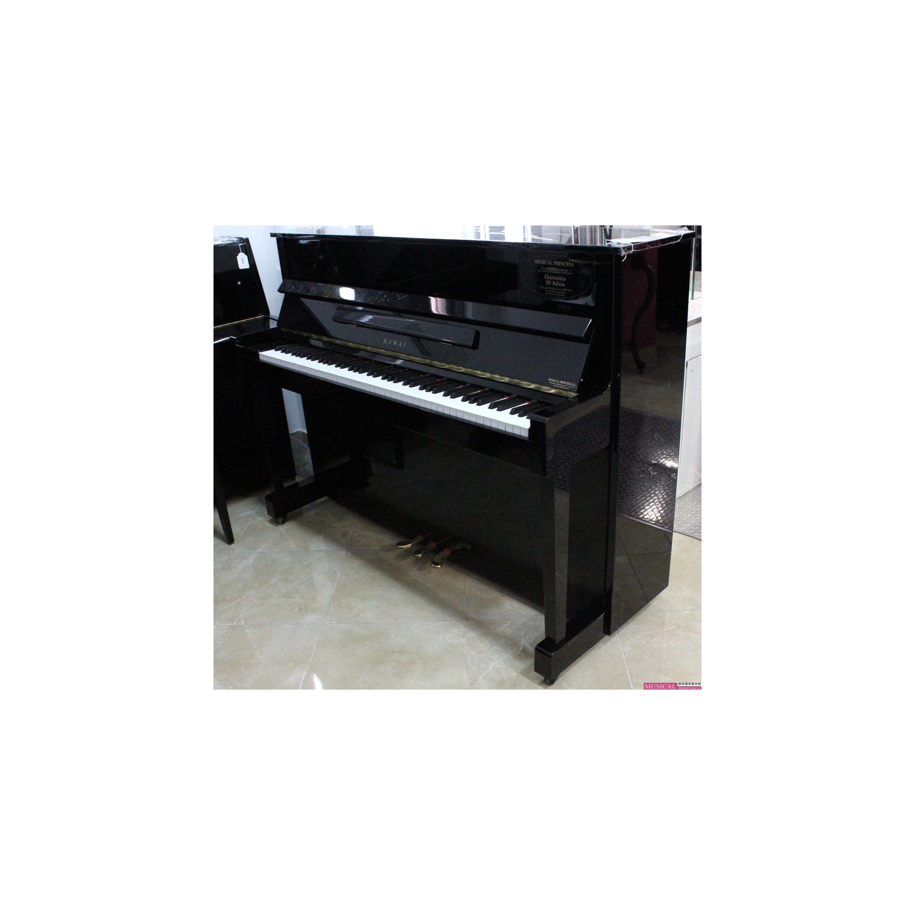 PIANO KAWAI K18E PE USADO