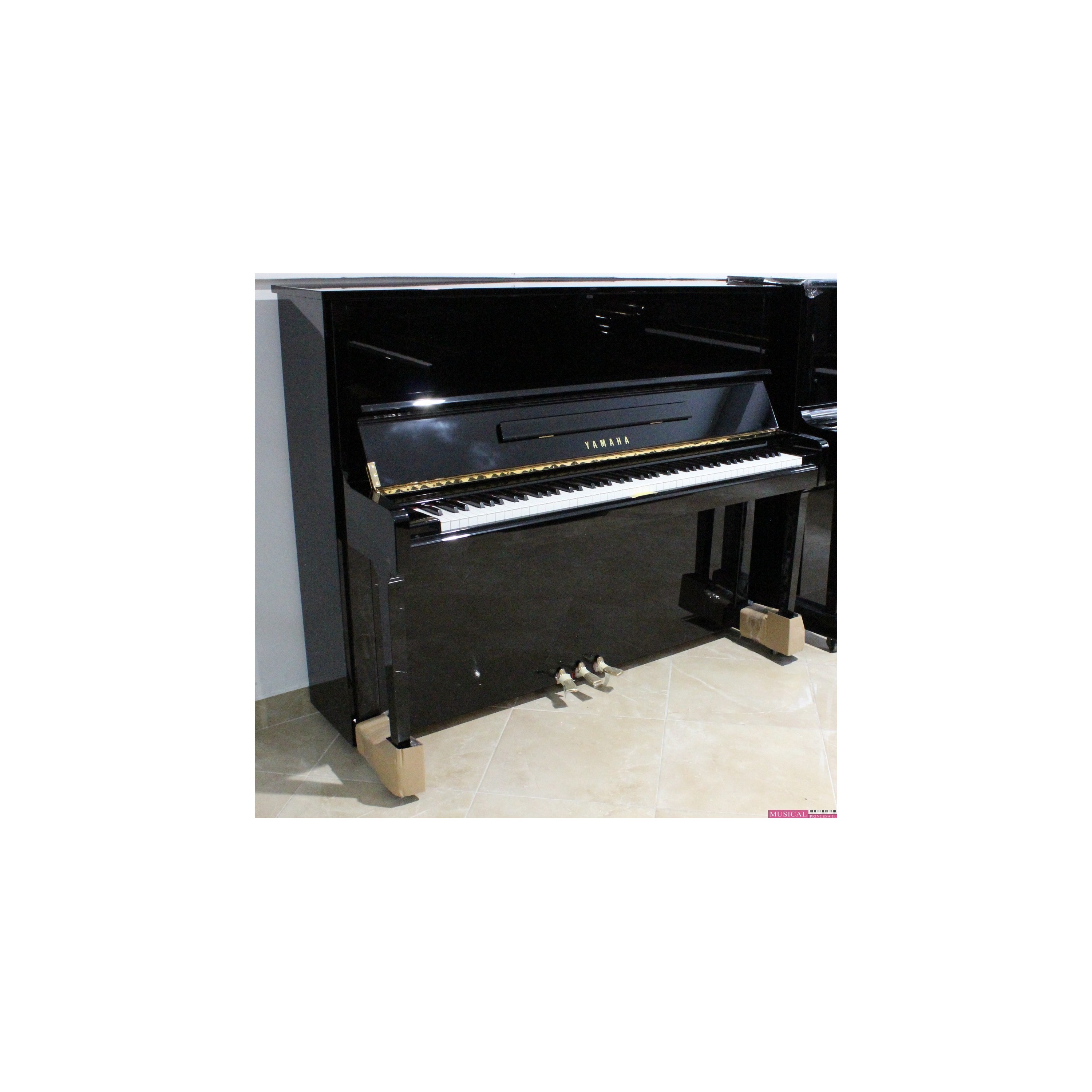 PIANO YAMAHA U10BL NEGRO USADO
