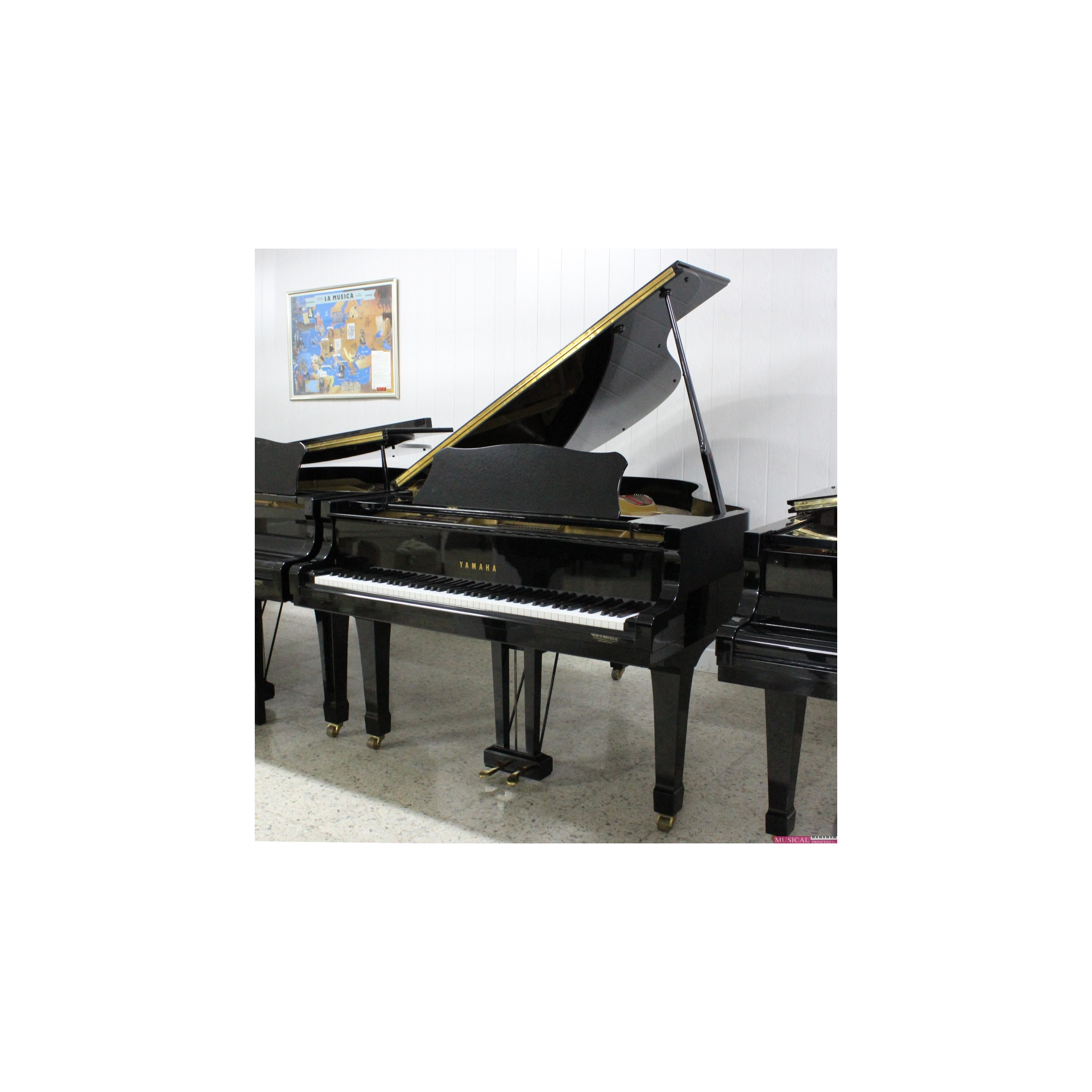 PIANO COLA YAMAHA C3 NEGRO USADO