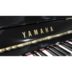 PIANO YAMAHA U1M NEGRO POLIESTER USADO