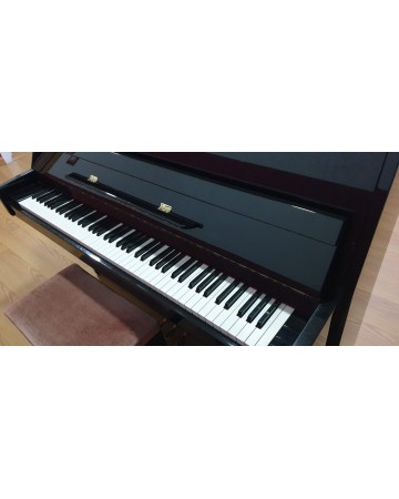 PIANO YAMAHA C110 NEGRO USADO