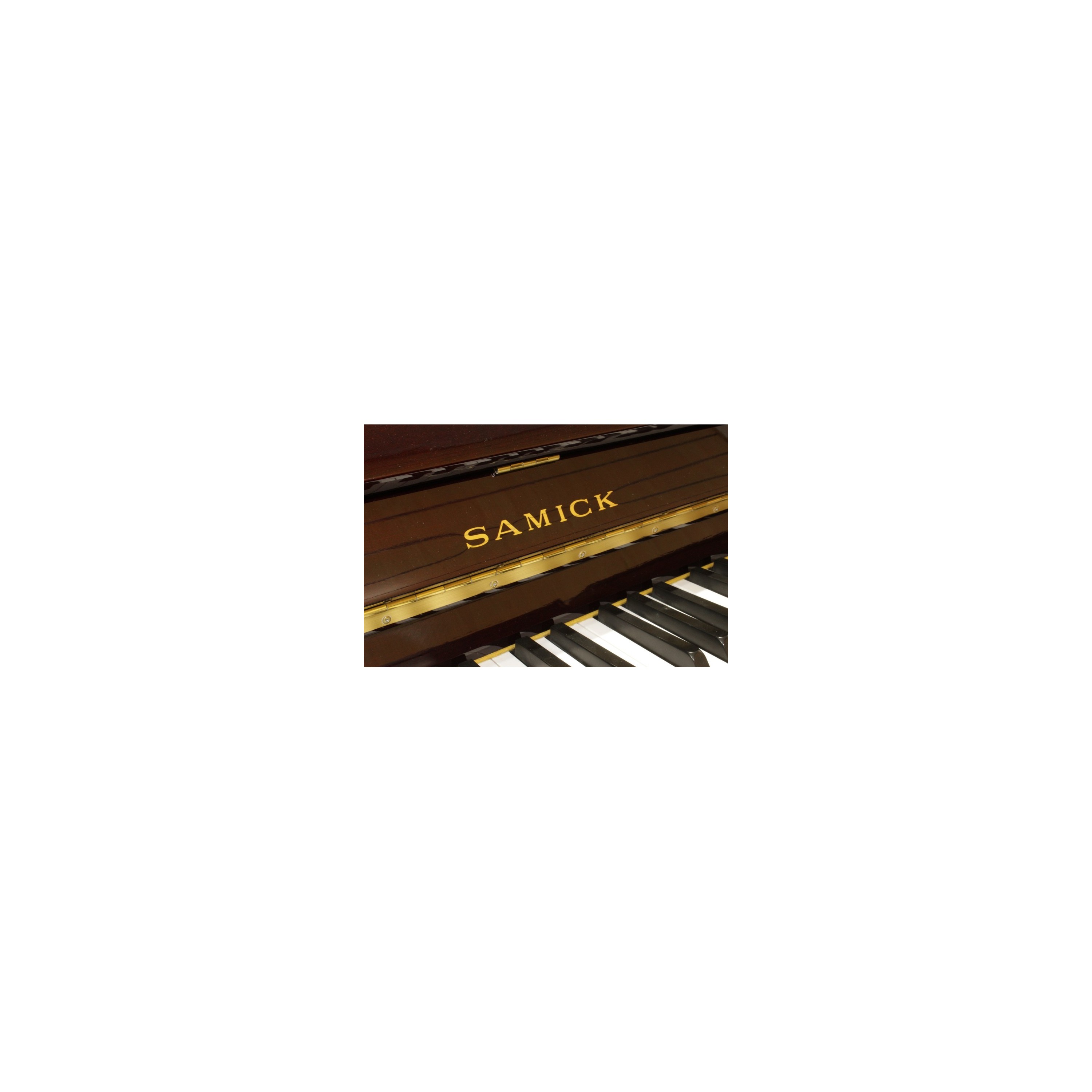 PIANO SAMICK CS10 NOGAL USADO