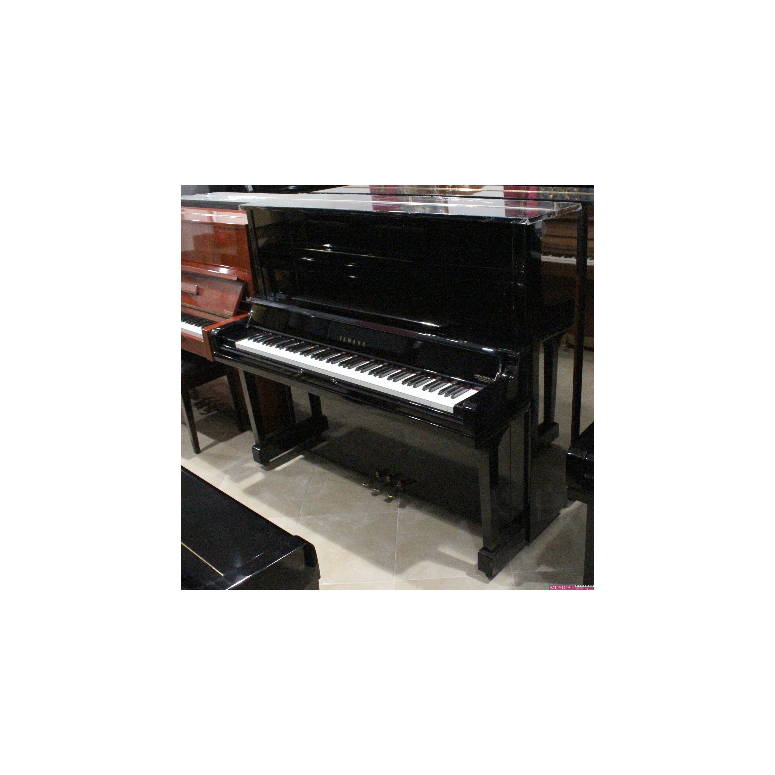 PIANO YAMAHA UX30BL NEGRO POLIESTER USADO