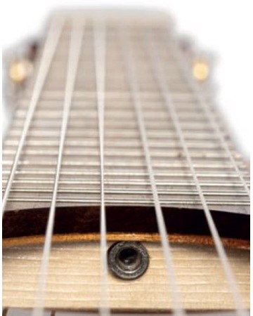 Admira Artista Guitarra Clásica Serie Conservatorio Tapa Cedro Fondo Ziricote